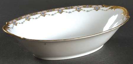 Clairette 10" Oval Vegetable Bowl