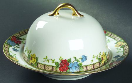 Fleurette Round Covered Butter