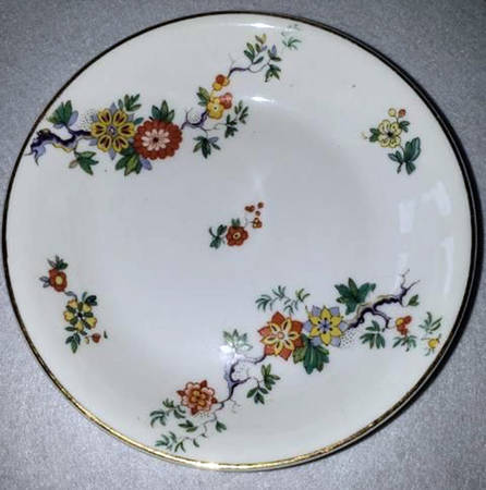 LEG8 Dinner Plate