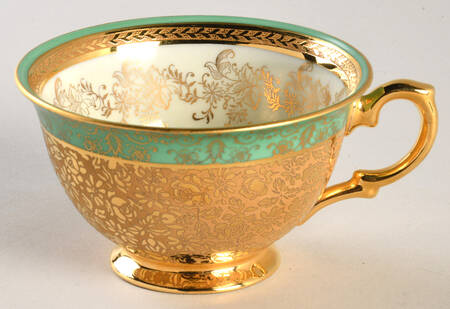 LEM1 Footed Cup