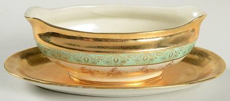 LEM1 Gravy Boat with Attached Underplate