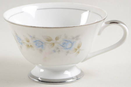 Rhapsody Footed Cup