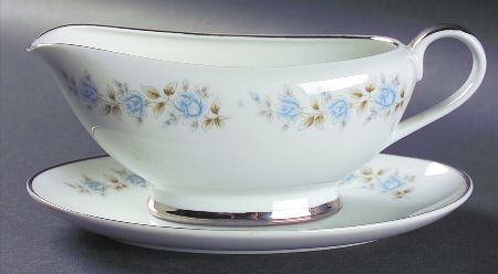 Rhapsody Gravy Boat & Underplate/Relish