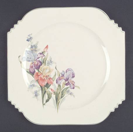 Iris Bouquet by Leigh Potters