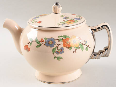 LEP4 Teapot & Lid