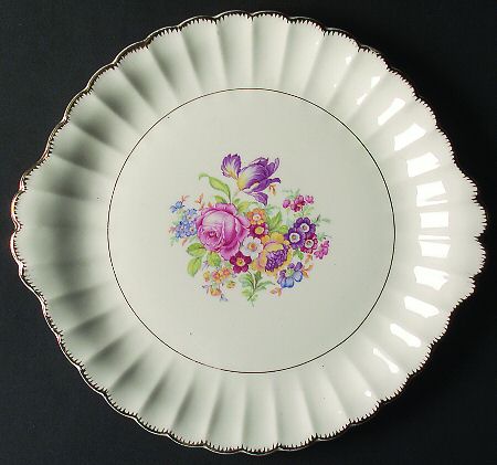 LEP9 Handled Cake Plate