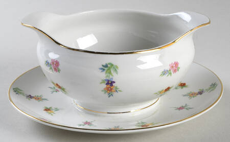 Patricia Gravy Boat with Attached Underplate