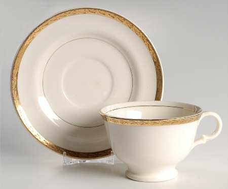 Belvedere (Candle Light) Footed Cup & Saucer Set