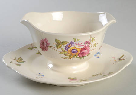 Canterbury Gravy Boat & Underplate