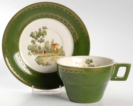 Chateau France Forest Green (TS562) Flat Cup & Saucer Set