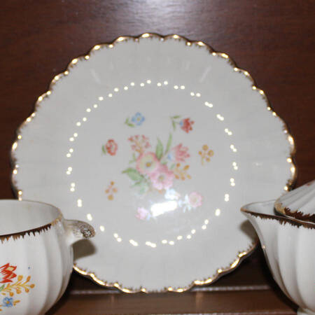 Fashion Handled Cake Plate