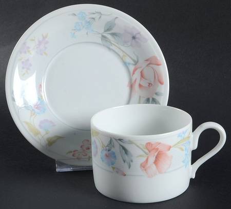 Flowers Flat Cup & Saucer Set