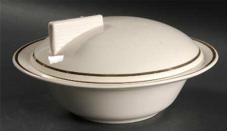 Hollywood Round Covered Vegetable
