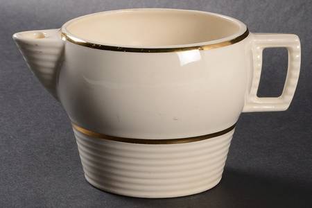 Hollywood Creamer
