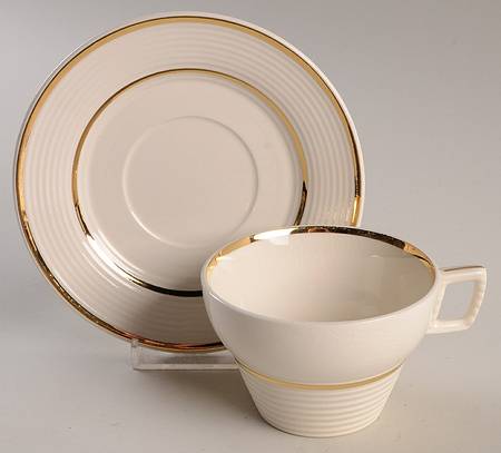 Hollywood Flat Cup & Saucer Set
