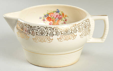 Juliet Gravy Boat