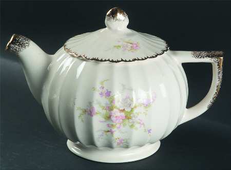 La France Teapot & Lid