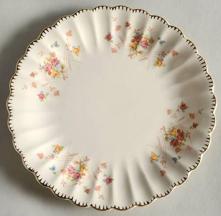 New Princess (Scalloped, Gold Trim) Salad Plate