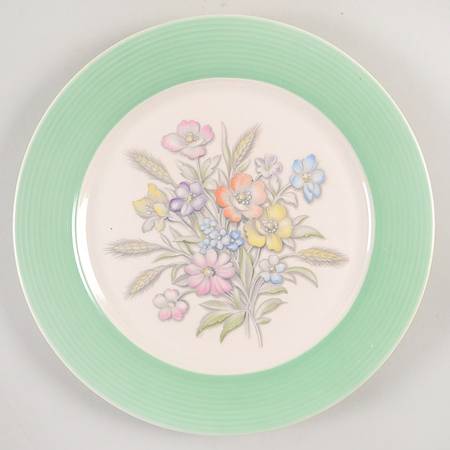 Oslo Green Luncheon Plate