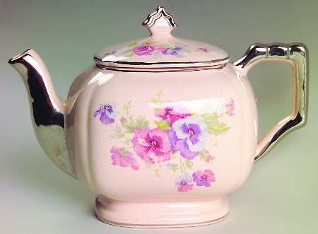 The Pansy (Glo Peach) Teapot & Lid