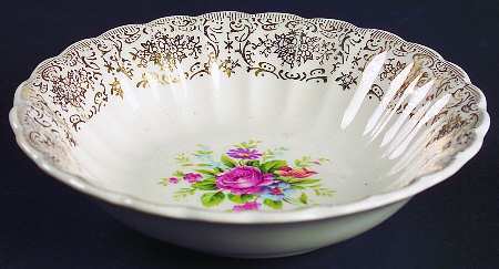 Rosalie (Scalloped) Fruit/Dessert (Sauce) Bowl