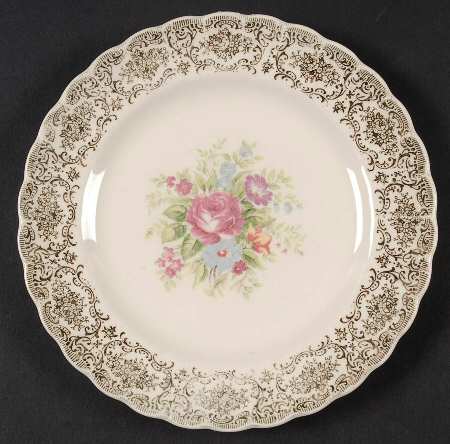 Rosalie (Scalloped) Salad Plate