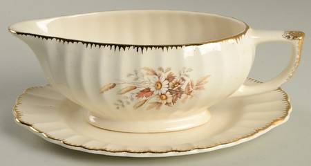 Sundale Gravy Boat & Underplate