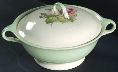 Tea Rose Round Covered Vegetable
