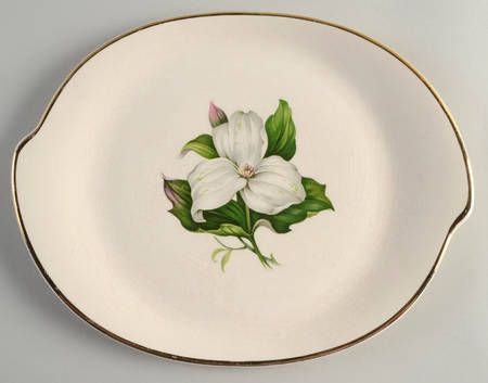 Trillium White (Glamour, Coupe) 12" Oval Serving Platter