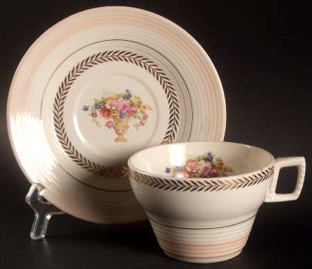 Treasure Island Flat Cup & Saucer Set