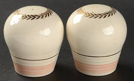 Treasure Island Salt & Pepper Set