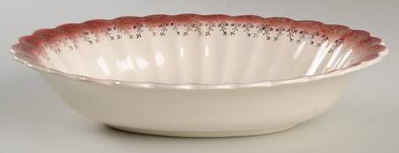 Tudor Gold Mandarin Maroon 9" Oval Vegetable Bowl
