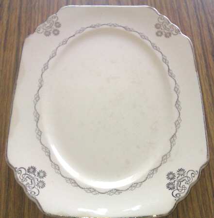 Waldorf Crest 13" Oval Serving Platter