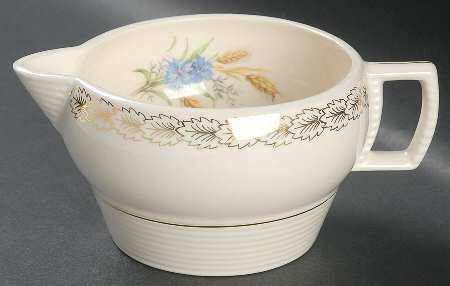 Wheatfield Smooth Edge Gravy Boat