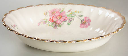 Wild Rose (Gold Trim) 9" Oval Vegetable Bowl