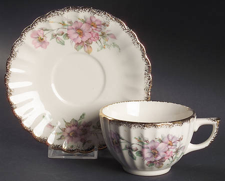 Wild Rose (Gold Trim) Flat Cup & Saucer Set
