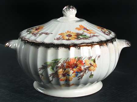 Yellow Daisy (Gold Trim) Round Covered Vegetable
