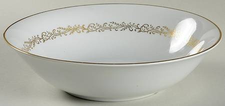 Majestic 9" Round Vegetable Bowl