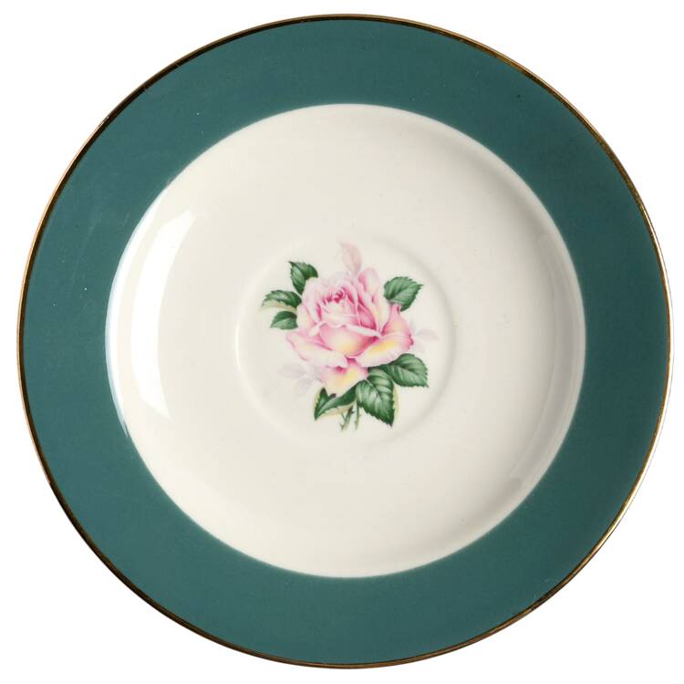 Cameo (Rose Center) Saucer