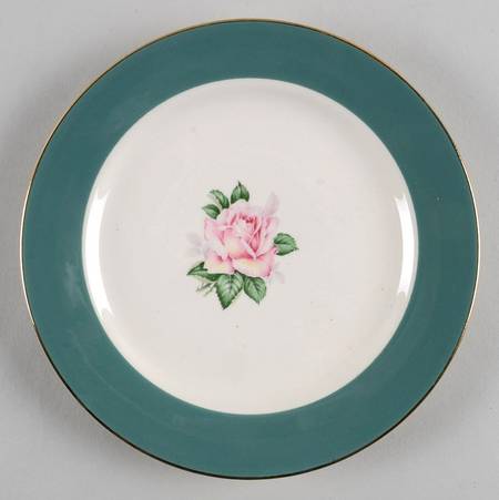 Cameo (Rose Center) Bread & Butter Plate