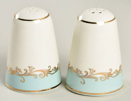 Gold Crown Salt & Pepper Set