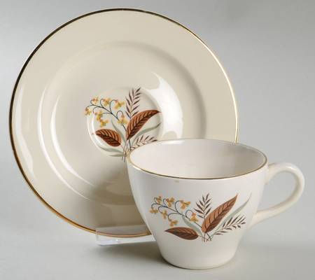 Linden Flat Cup & Saucer Set