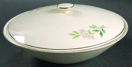 Ming Round Covered Vegetable