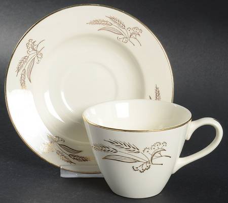Prairie Gold Flat Cup & Saucer Set