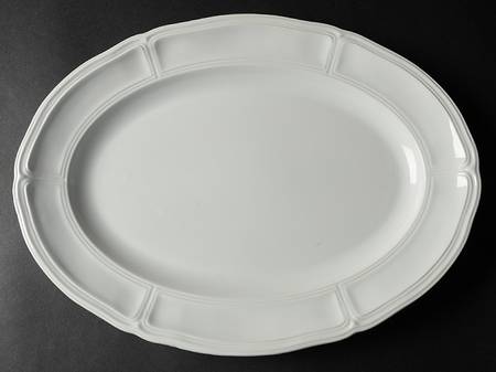Colonial White 15" Oval Serving Platter by Liberty Hall
