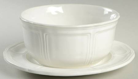 Colonial White Gravy Boat with Attached Underplate