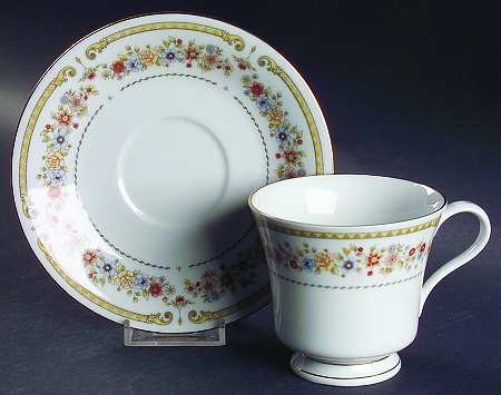 Chippendale Footed Cup & Saucer Set