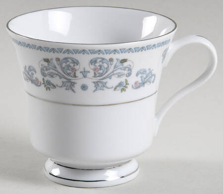 Dorchester Footed Cup