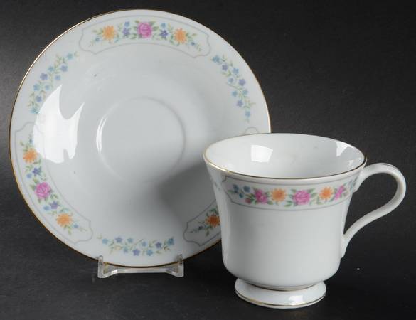 Keepsake Footed Cup & Saucer Set