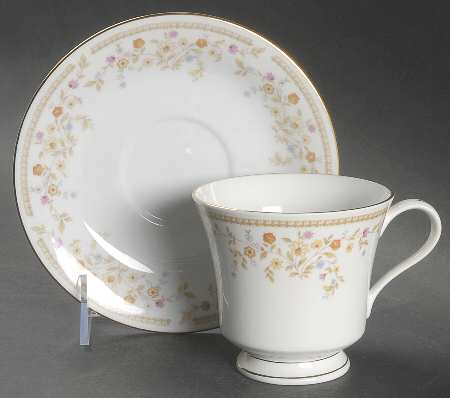 Serenity Footed Cup & Saucer Set
